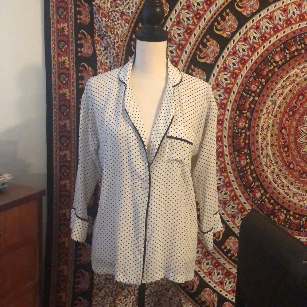 💯% silk blouse